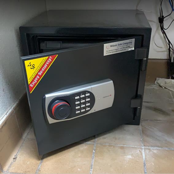 VIP Locksmith Services: Service Image-9 VIP Locksmith Services: Service Image-9