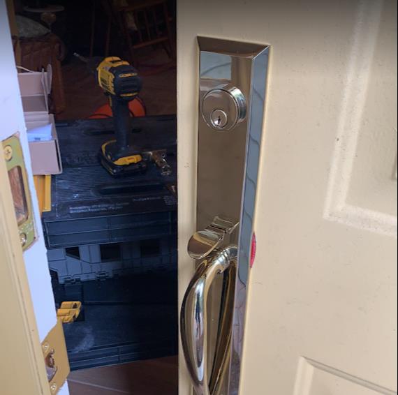 VIP Locksmith Services: Service Image-15 VIP Locksmith Services: Service Image-15